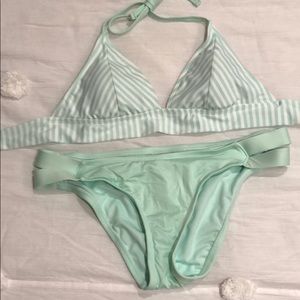 NWOT | Sea foam green bikini